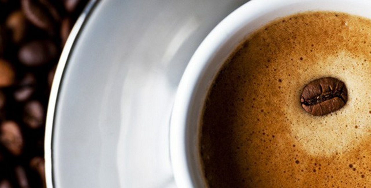 Cum să prepari cafeaua perfectă acasă: Ghid pentru începători